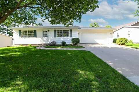 406 Plum Street, Solon, IA 52333