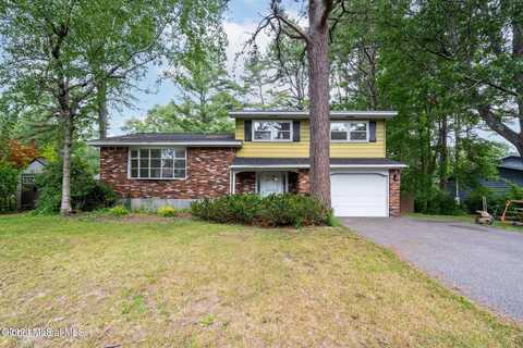 4 Ponderosa Drive, Voorheesville, NY 12186