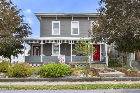27 Saratoga Avenue, Mechanicville, NY 12118