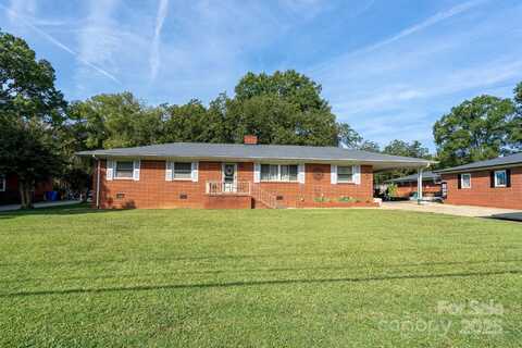 345 S Magnolia Street, Mooresville, NC 28115