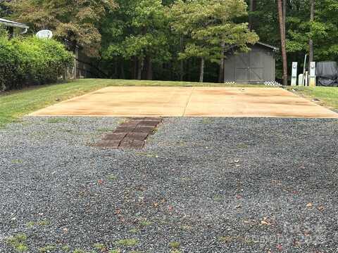 117 Cardinal Avenue, New London, NC 28127