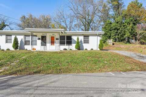 1747 1st Street, Hickory, NC 28601