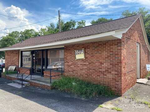 1313 W Front Street, Statesville, NC 28677