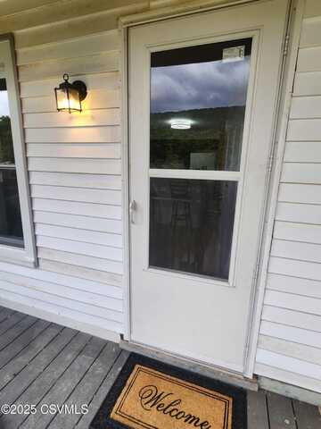 347 W MARKET Street, Trevorton, PA 17881