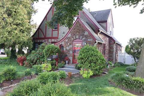 230 Hickory Street, Bridgeport, CT 06610