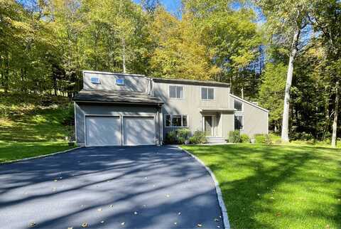 48 East Starrs Plain Road, Danbury, CT 06810