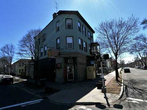 123 Carmel Street, New Haven, CT 06511