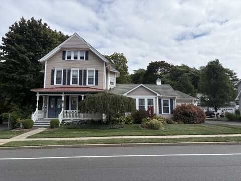 687 Broad Street, Meriden, CT 06450