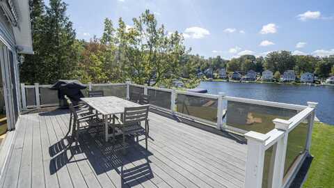 undefined, Winchester Center, CT 06098
