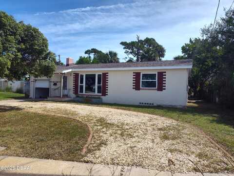 2404 N Halifax Avenue, Daytona Beach, FL 32118
