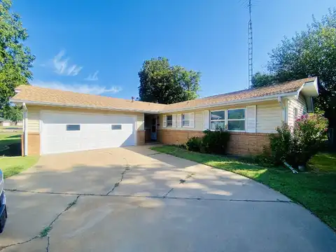 105 N Jane Lane, Enid, OK 73703