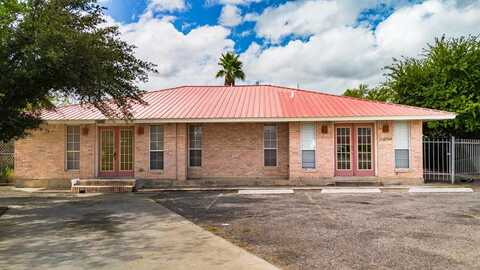 1002 Flores Dr, Eagle Pass, TX 78852