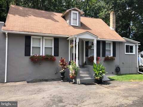 241 ROSELAND AVENUE, TRENTON, NJ 08648