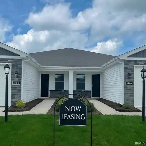 3780 Thunderhawk Pass, Fort Wayne, IN 46818