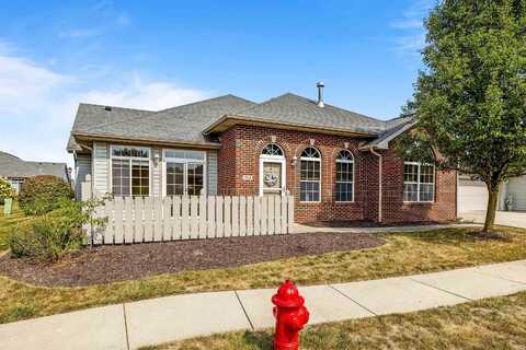 7113 Southlake Knoll Drive, Fort Wayne, IN 46815
