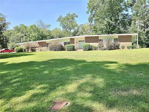437 Orchard Lane, Sandersville, GA 31082