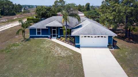 2908 Colin Avenue S, Lehigh Acres, FL 33976