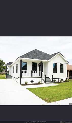 1030 Estalote Avenue, Harvey, LA 70058