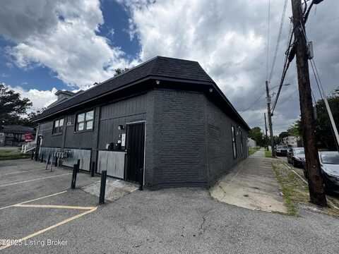 3801 River Park Dr, Louisville, KY 40211