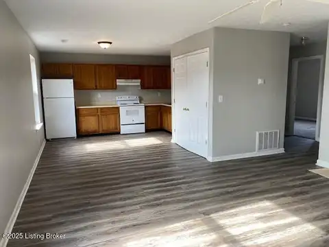 5136 Keegan Way, Louisville, KY 40291