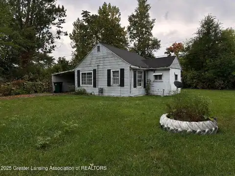 919 Loa Street, Lansing, MI 48910