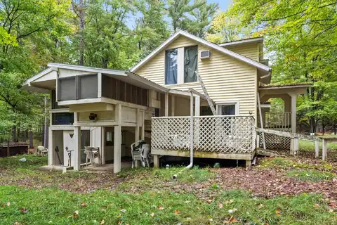 10026 PINE TREE DR, Minocqua, WI 54548