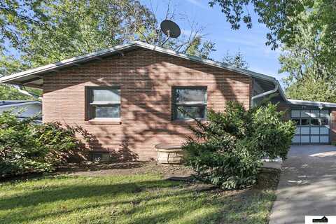 701 Dale Drive, Lincoln, NE 68510