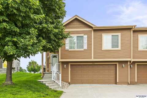 19156 Drexel Circle, Omaha, NE 68135
