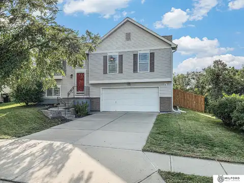 7824 S 159th Street, Omaha, NE 68136