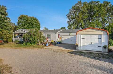 13191 Harder Road, Three Rivers, MI 49093