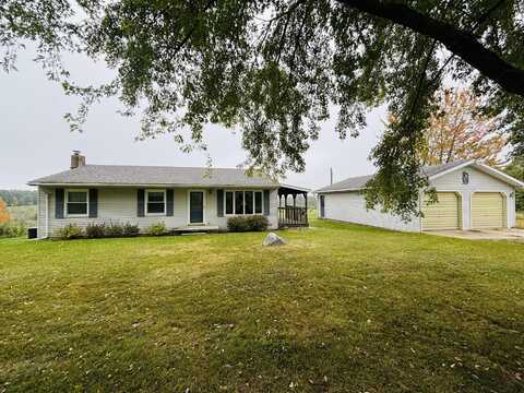 11842 70th Avenue, Evart, MI 49631
