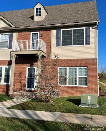 3073 Cloverly Court, Ann Arbor, MI 48108