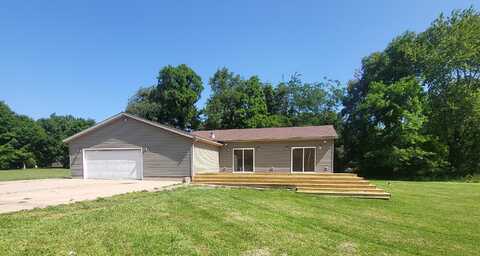 15105 Carpenter Road, Three Oaks, MI 49128