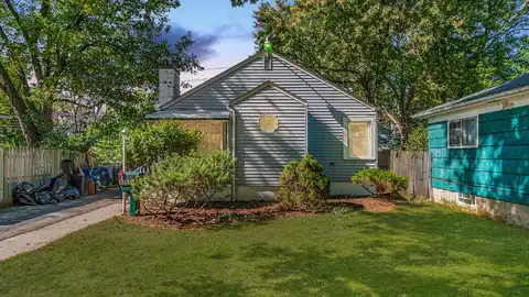 18693 Poinciana, Redford, MI 48240
