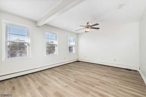 534 Boulevard, Kenilworth, NJ 07033