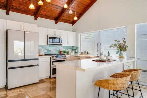 94-1120 Akeu Place, Waipahu, HI 96797