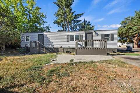 8647 W Antelope Ln, Boise, ID 83704