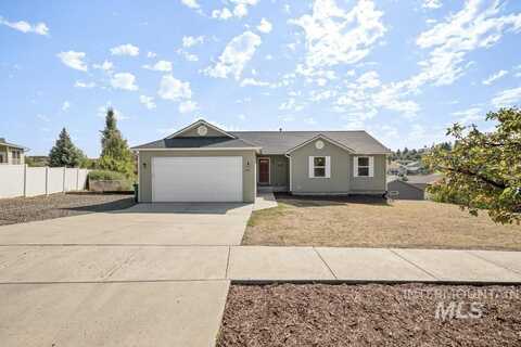 2411 Cambridge Ct., Moscow, ID 83843