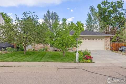 2871 Humboldt Cir, Longmont, CO 80503