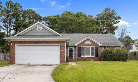 406 Hampshire Place, Jacksonville, NC 28546