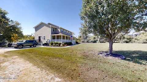 1029 Five Mile Road, Richlands, NC 28574