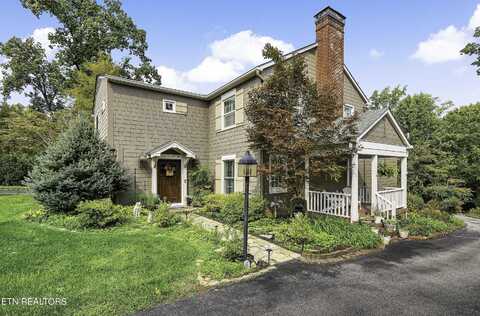 7105 Sherwood Drive, Knoxville, TN 37919