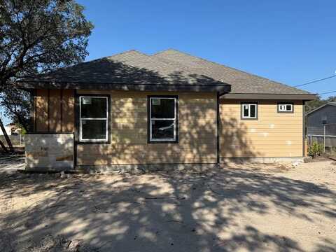 23102 Other, Elmendorf, TX 78112