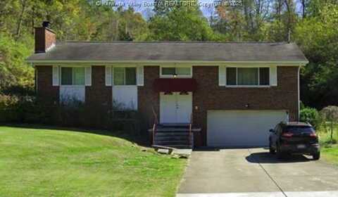 4370 Prices Creek Road, Huntington, WV 25701