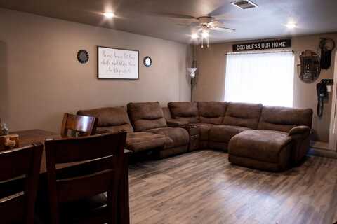 211 42nd Street unit: #2, Lubbock, TX 79404