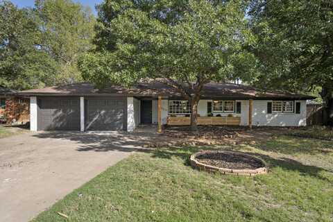 6013 Oxford Avenue, Lubbock, TX 79413