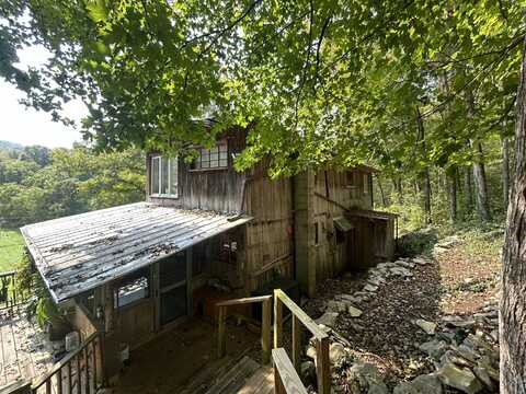 1260 Rocky Hill Road, Bronston, KY 42518