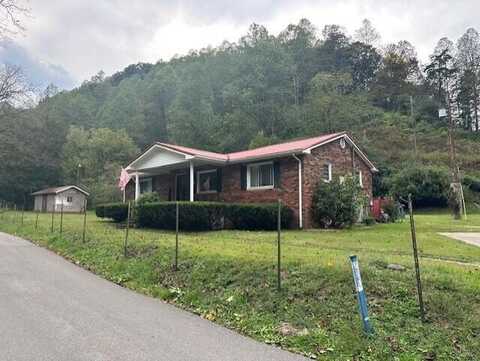 638 Haus Branch, Banner, KY 41603