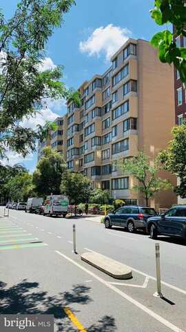 522 21ST ST NW #213, WASHINGTON, DC 20006