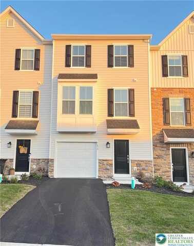 7650 Clayton Avenue, Shamokin, PA 18036